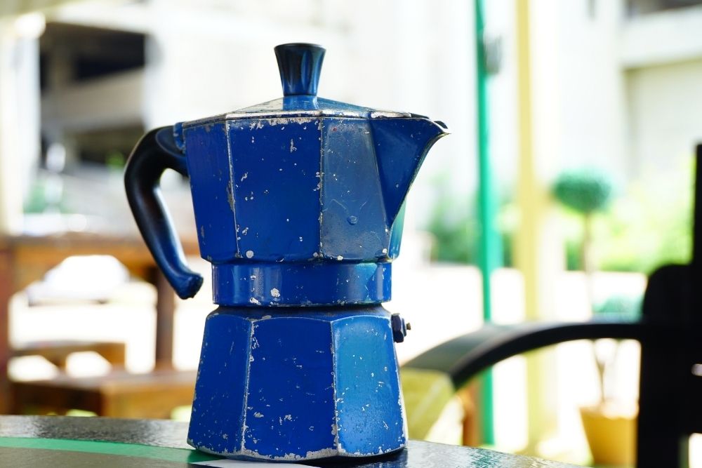 15 Best Vintage Coffee Makers You Should Add To Your Kitchen Collection